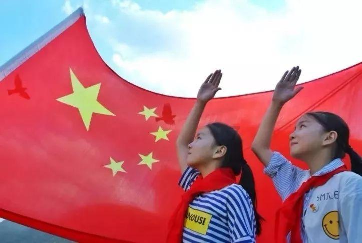 连接正负极