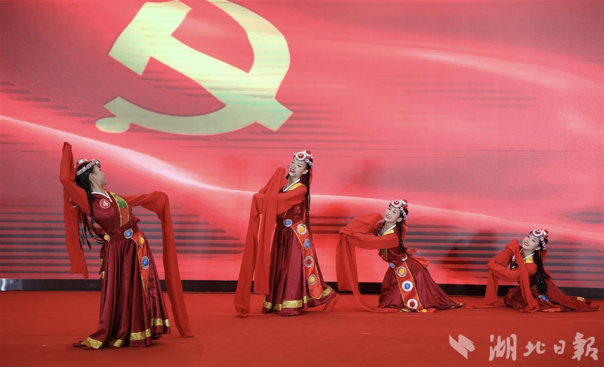 没有流量加入，如何评价古装剧《御赐小仵作》？游戏画面